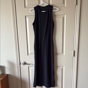 Lululemon All Aligned Midi Dress in black size 6.
